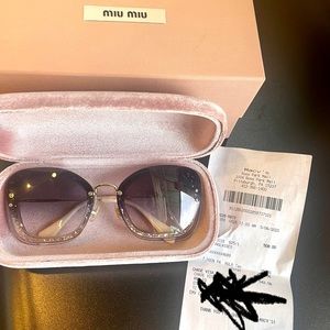 Like new  with receipt and everything